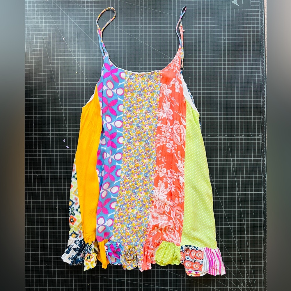 LF faux-patchwork bright summery mini dress